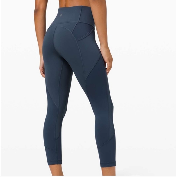 NWT Lululemon All the right places 23" iro… - Picture 10 of 12